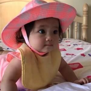 Meet your Posher, Ellen